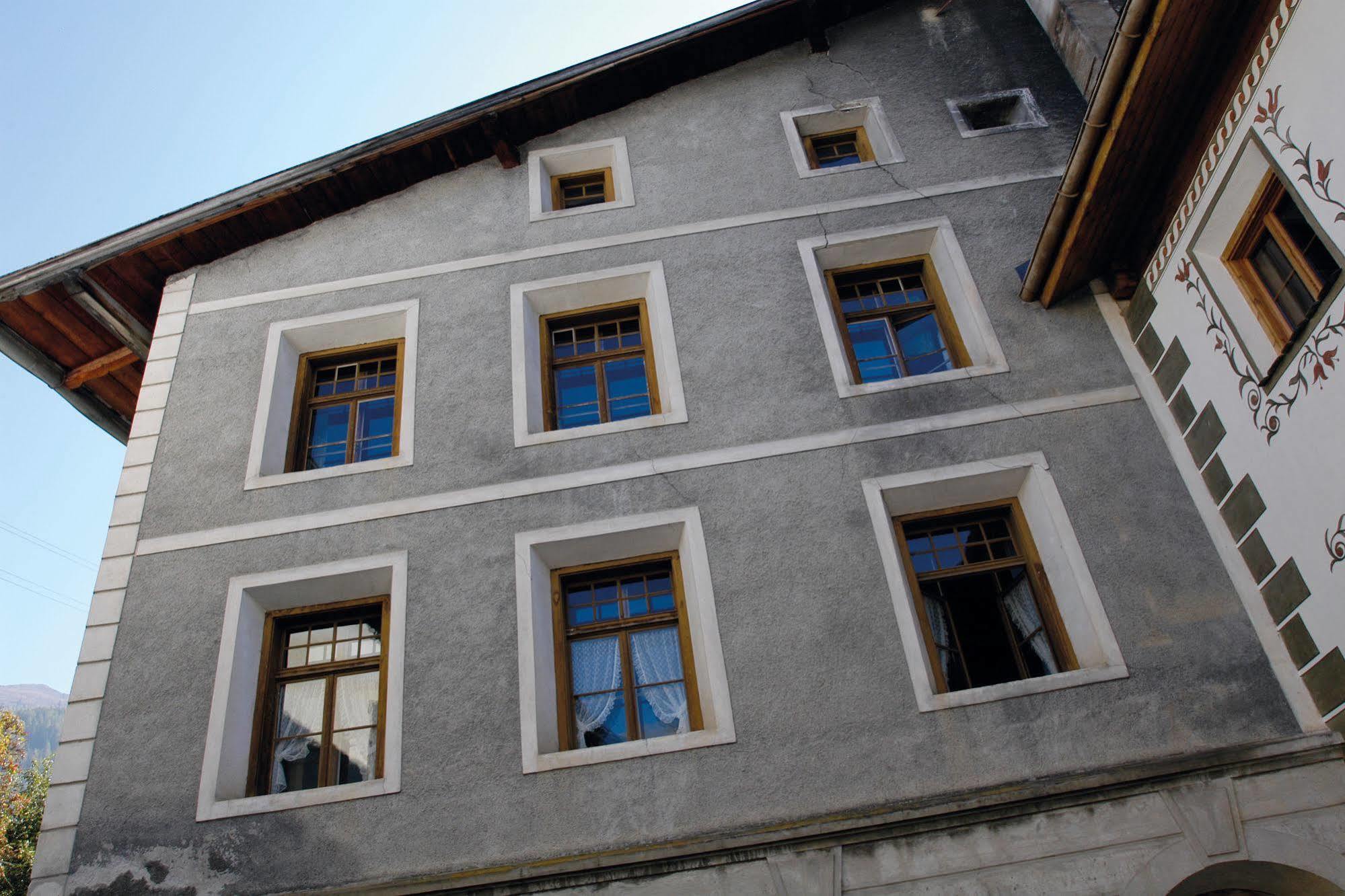 Santa Maria Val Muestair Sta-Maria Youth Hostel מראה חיצוני תמונה