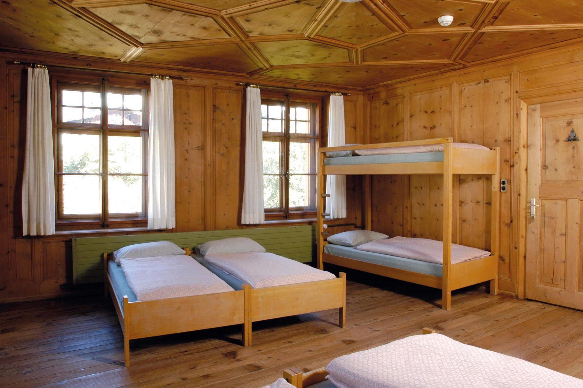 Santa Maria Val Muestair Sta-Maria Youth Hostel מראה חיצוני תמונה