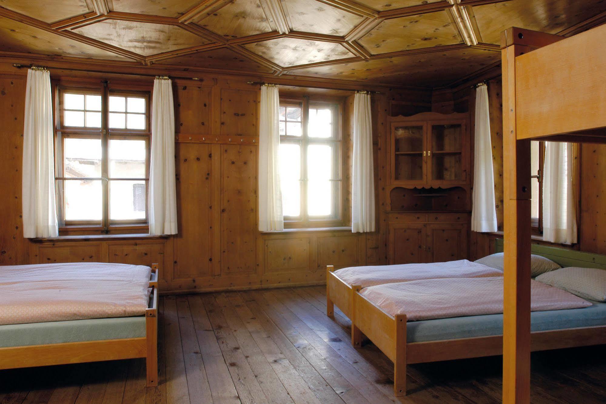 Santa Maria Val Muestair Sta-Maria Youth Hostel מראה חיצוני תמונה